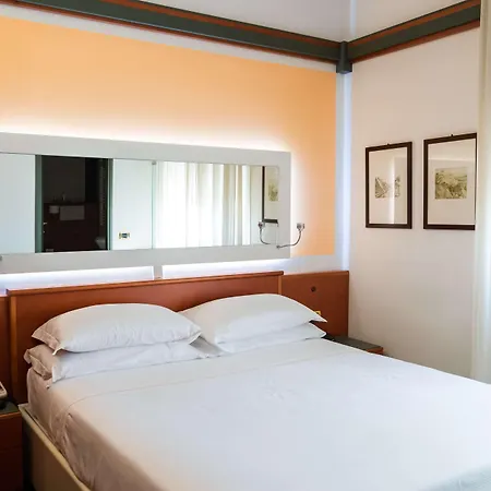 Jet Hotel, Sure Collection By Western 4* Gallarate