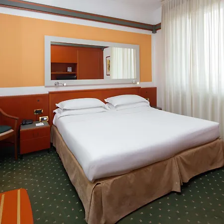 Hotell Jet Hotel, Sure Collection By Western Gallarate