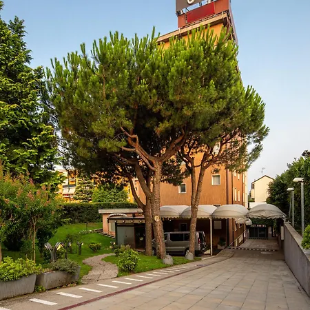 Hotel Jet Hotel, Sure Collection By Western