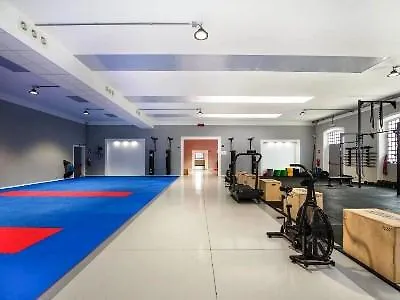 Jet Hotel, Sure Collection By Western 4*