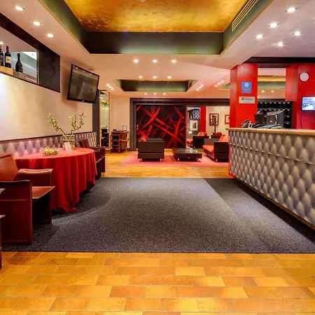 Jet Hotel, Sure Collection By Western Hotel 4*