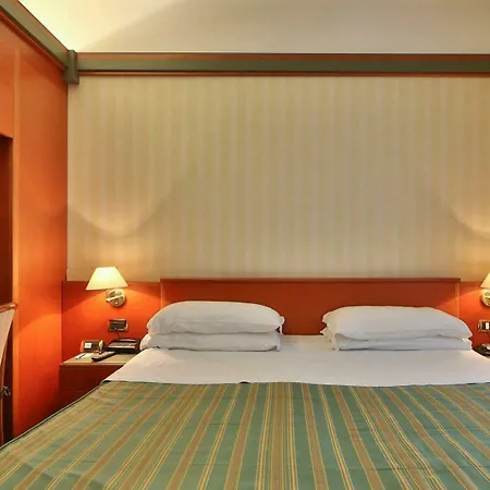 Hotel Jet Hotel, Sure Collection By Western 4*