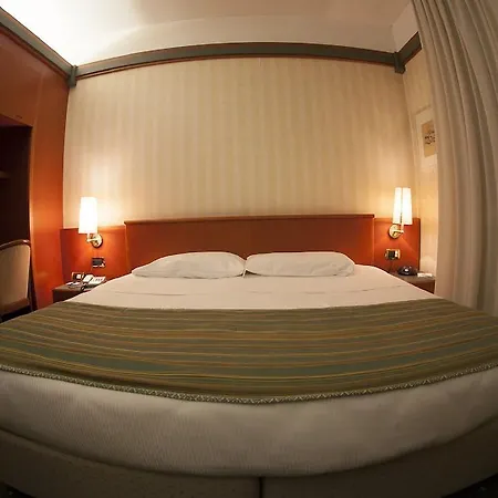 Hotel Jet Hotel, Sure Collection By Western 4*